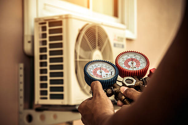 Professional Ac Installation technician working in Eastover, NC